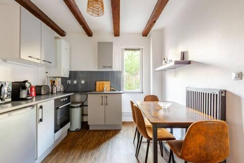 Comfortable T2 Apartment In Neudorf, Страсбург Экстерьер фото